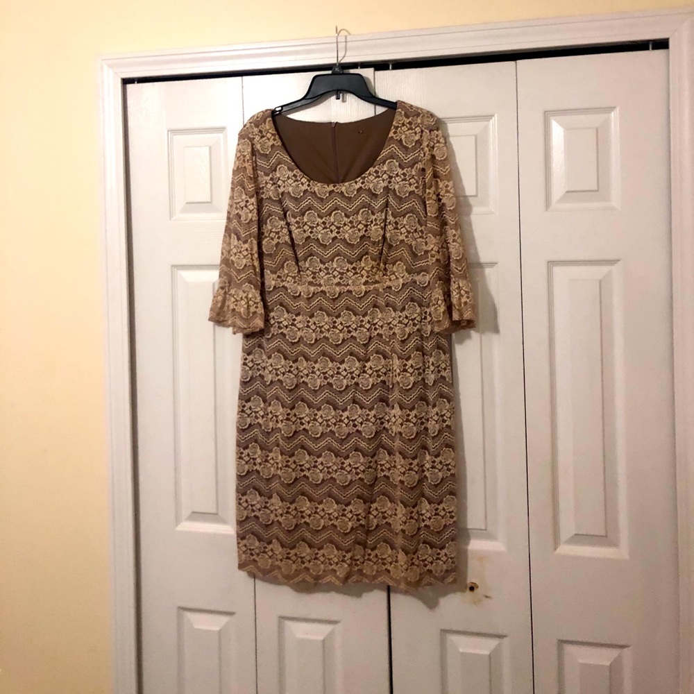 Unknown Size 14